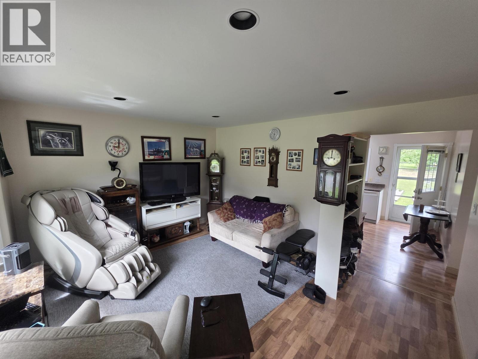 4932 Graham Avenue, Terrace, British Columbia  V8G 1B2 - Photo 2 - R3166355