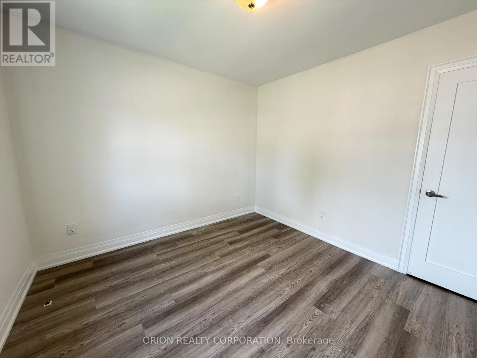 1016 Haig Boulevard, Mississauga, Ontario L5E 2M5 - Photo 10 - W13799348