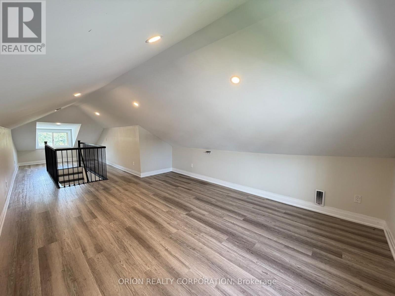 1016 Haig Boulevard, Mississauga, Ontario L5E 2M5 - Photo 28 - W13799348