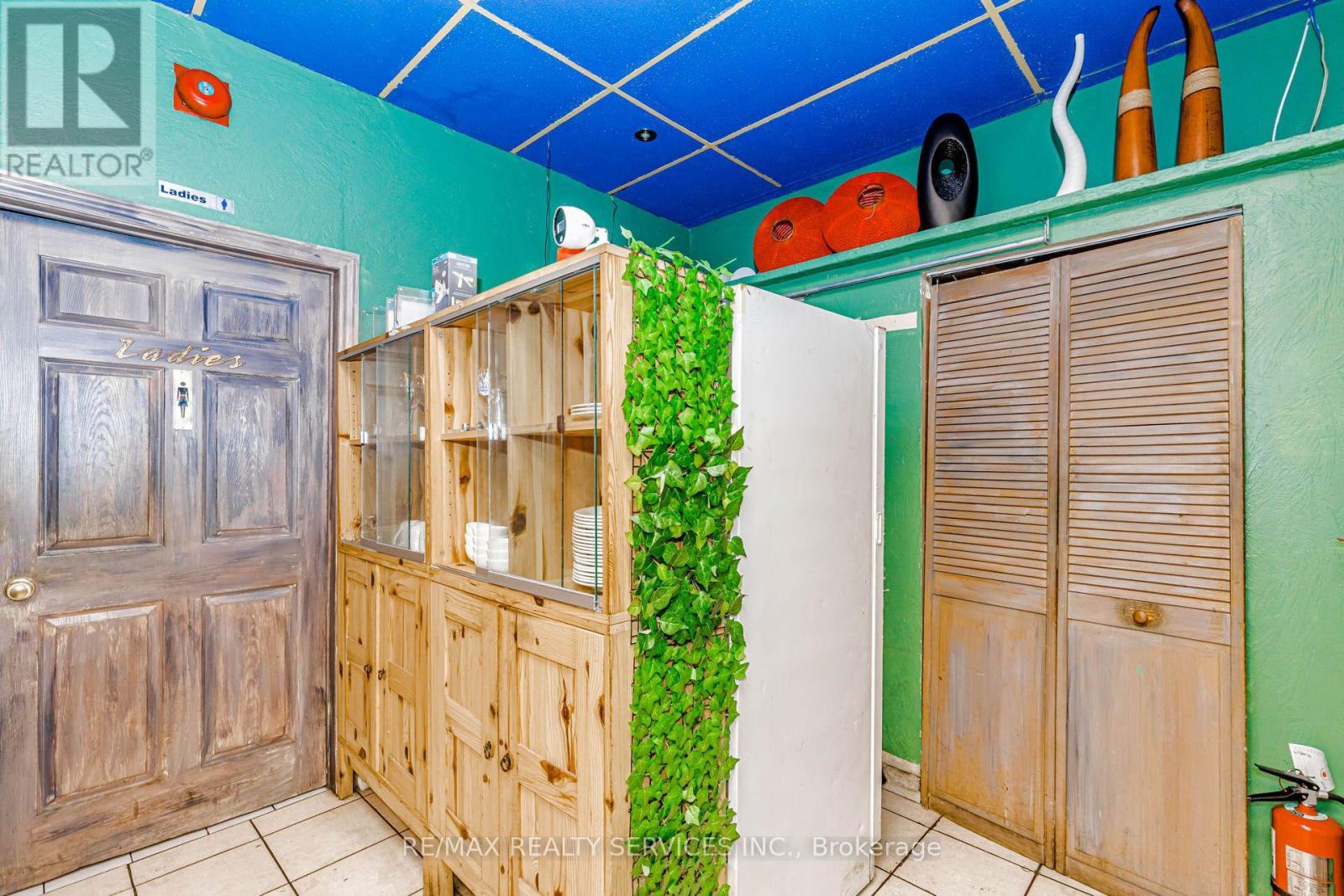 63 Queen Street S, Mississauga, Ontario  L5M 3S9 - Photo 35 - W13799392