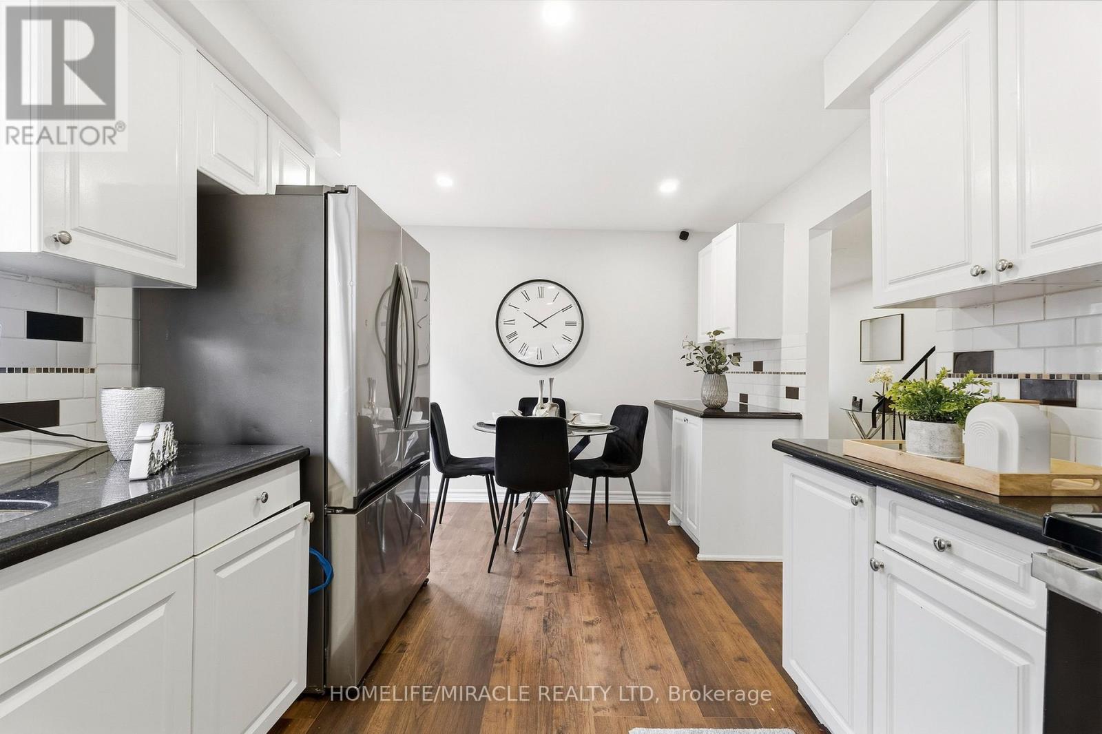 26 Abell Drive, Brampton, Ontario  L6V 2V8 - Photo 8 - W13799428