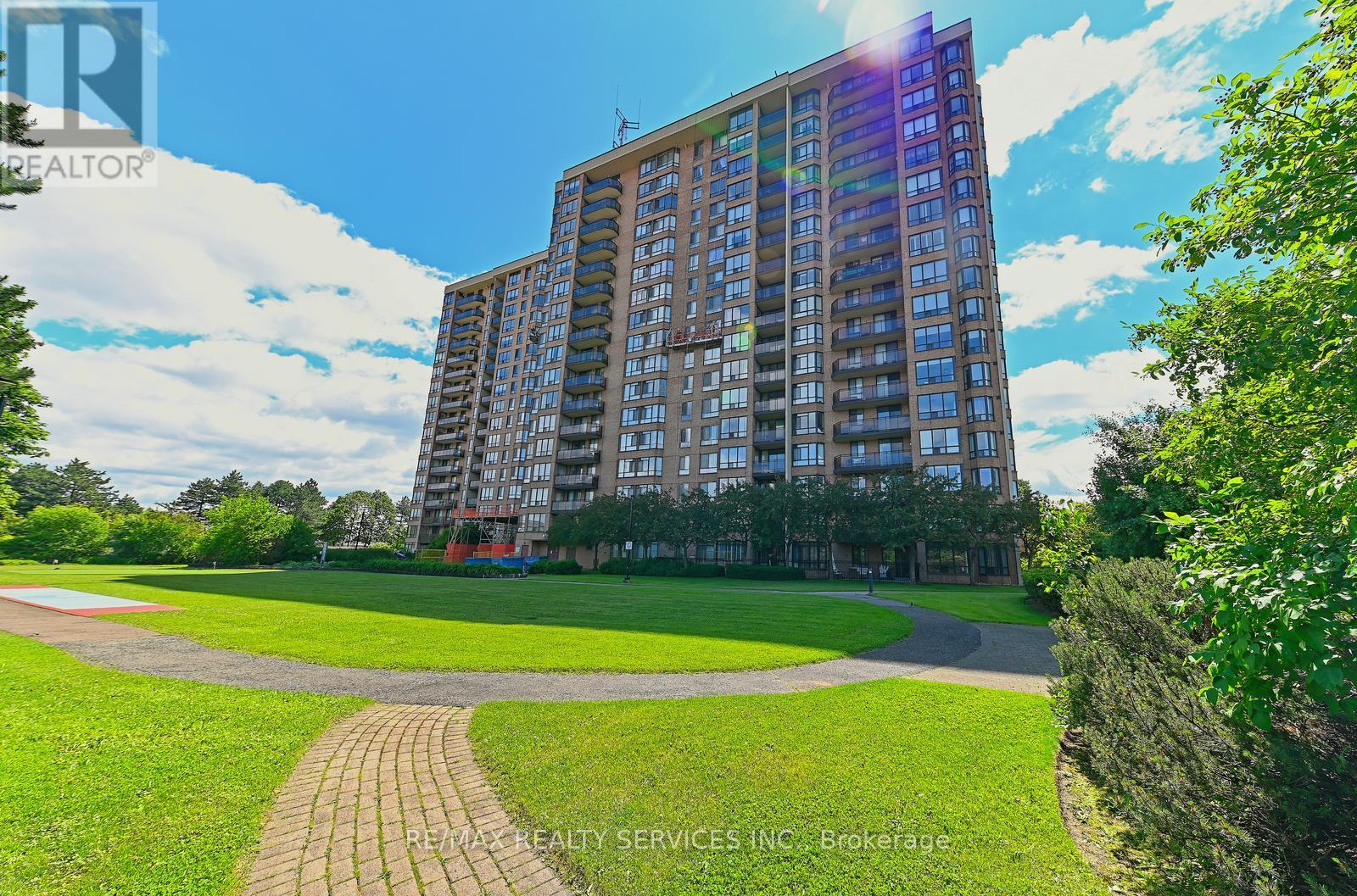 905 - 20 Cherrytree Drive, Brampton, Ontario  L6Y 3V1 - Photo 31 - W13799442