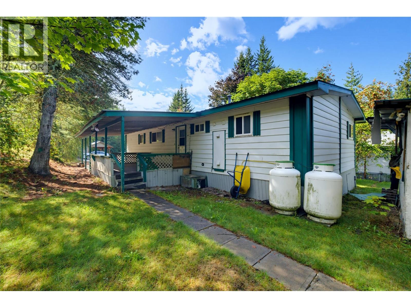 5 97a Highway Unit# 8, Sicamous, British Columbia  V0E 2V1 - Photo 52 - 10401090