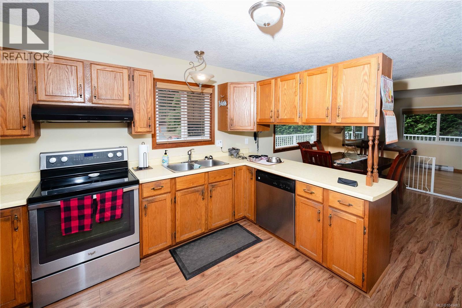 539 Downhome Dr, Langford, British Columbia  V9B 5K3 - Photo 9 - 1049483