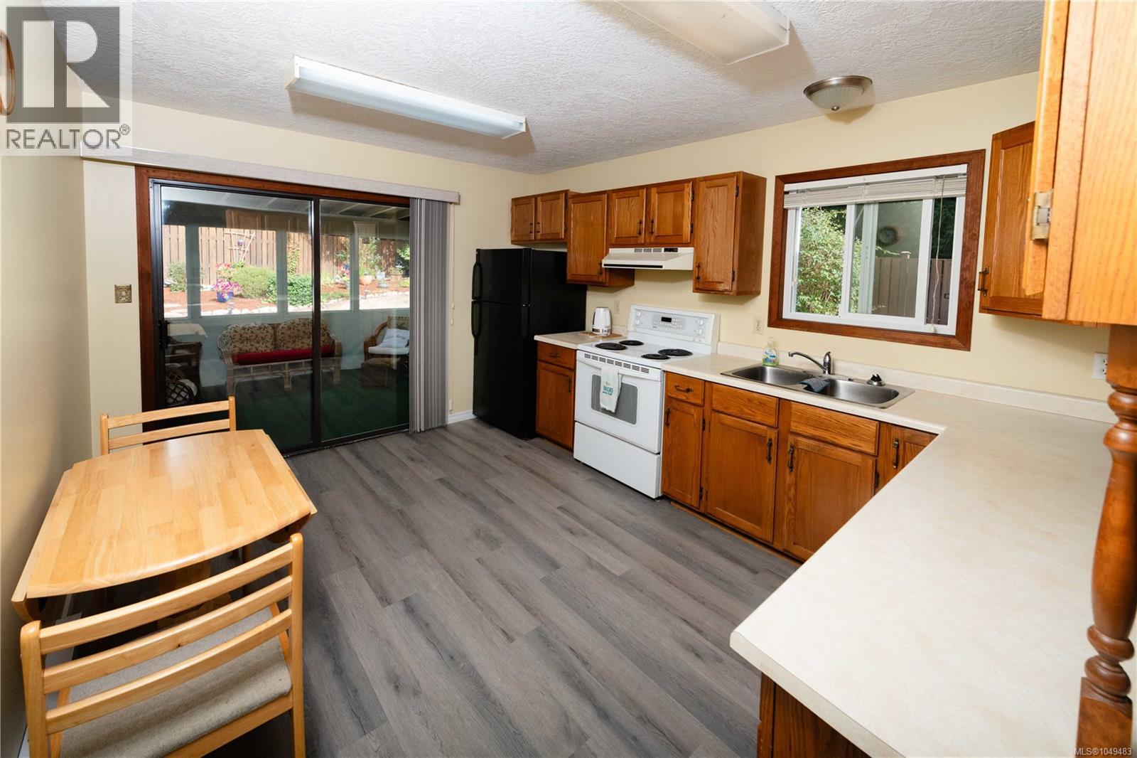 539 Downhome Dr, Langford, British Columbia  V9B 5K3 - Photo 44 - 1049483