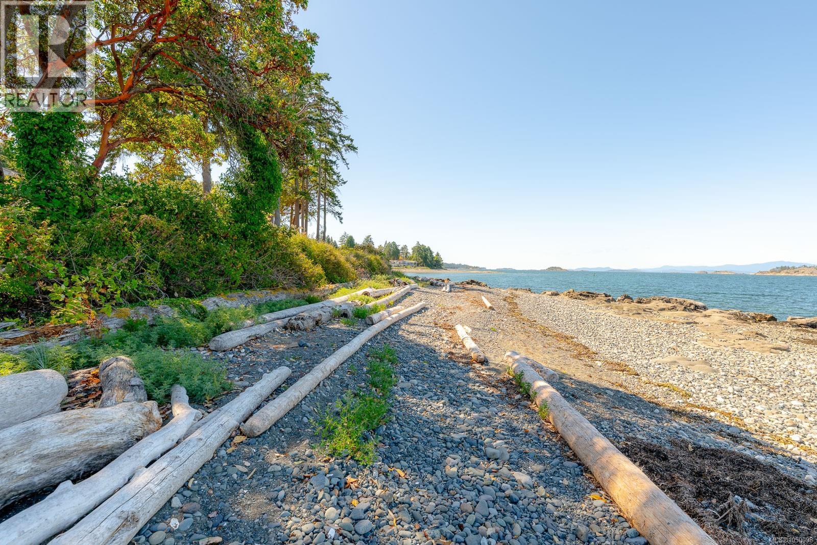 7115 Huddlestone Rd, Lantzville, British Columbia  V0R 2H0 - Photo 39 - 1050098
