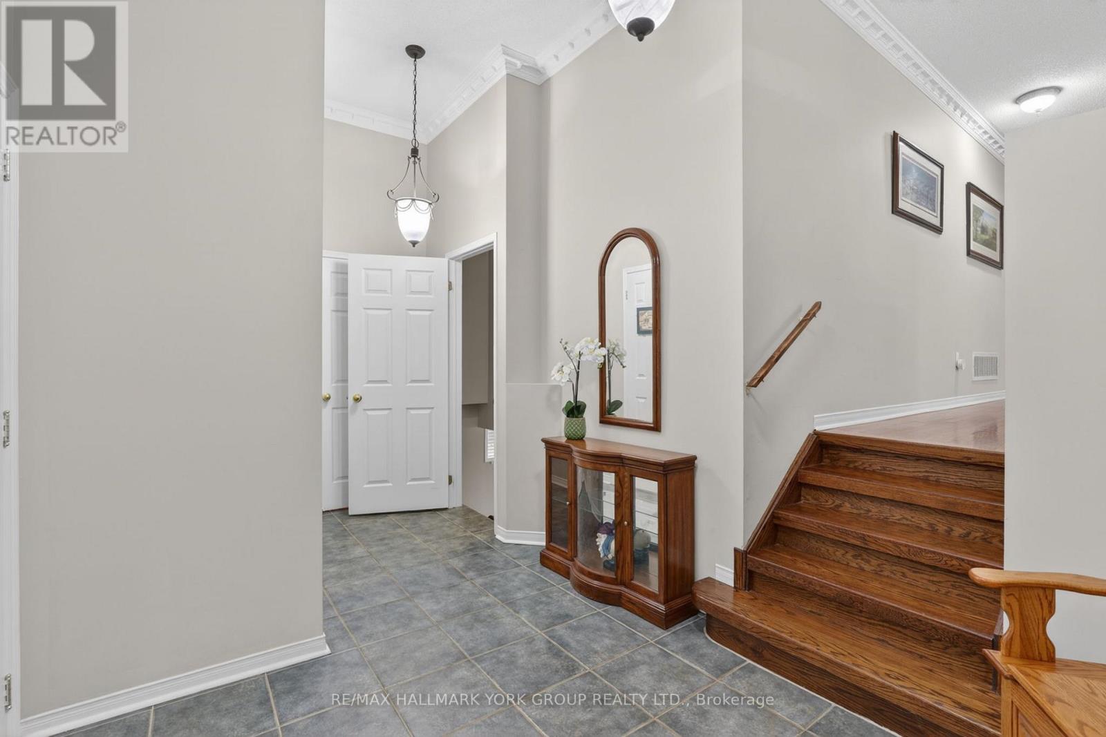 1339 Forest Street, Innisfil, Ontario  L9S 1Z7 - Photo 4 - N13795602