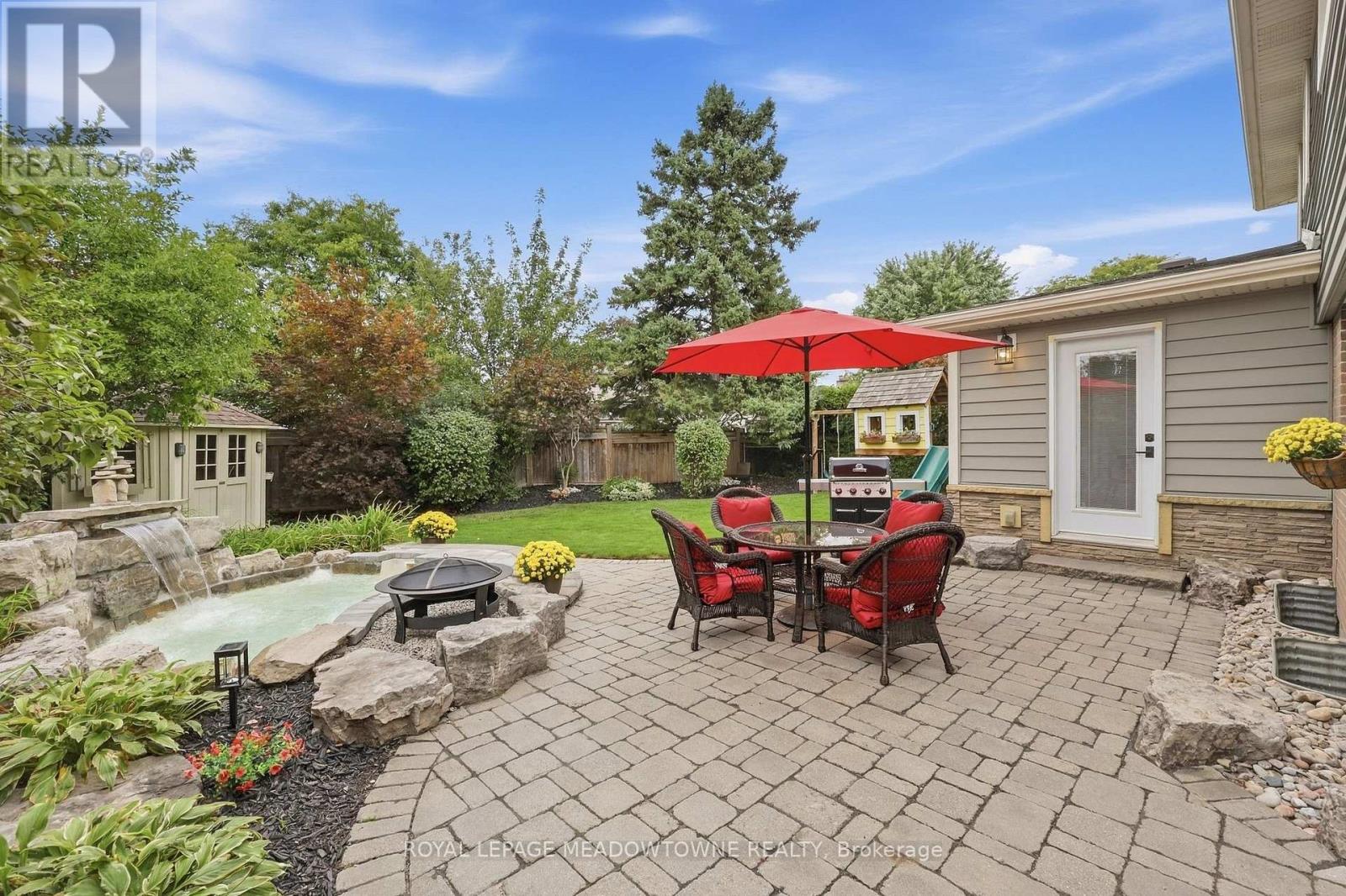 12 Cheltenham Court, Brampton, Ontario  L6W 1J3 - Photo 34 - W13796120