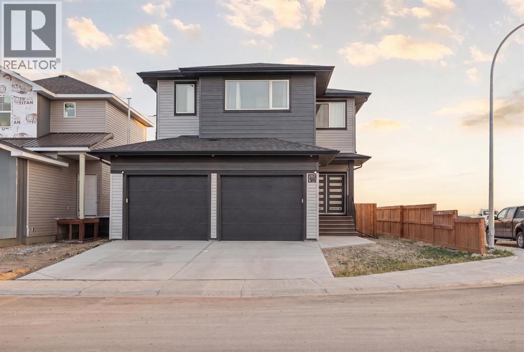 282 Caribou Way N, Lethbridge, Alberta  T1H 7J7 - Photo 2 - A2276732