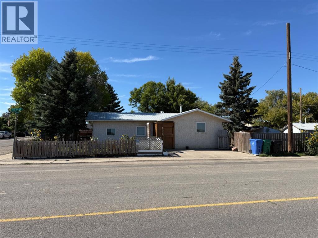1239 41 Avenue N, lethbridge, Alberta