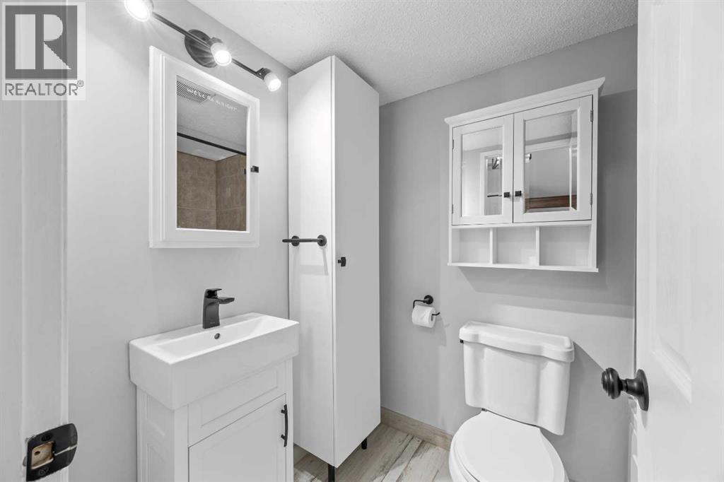 56, 3519 49 Street NW, Calgary, Alberta  T3A 2C7 - Photo 29 - A2343070