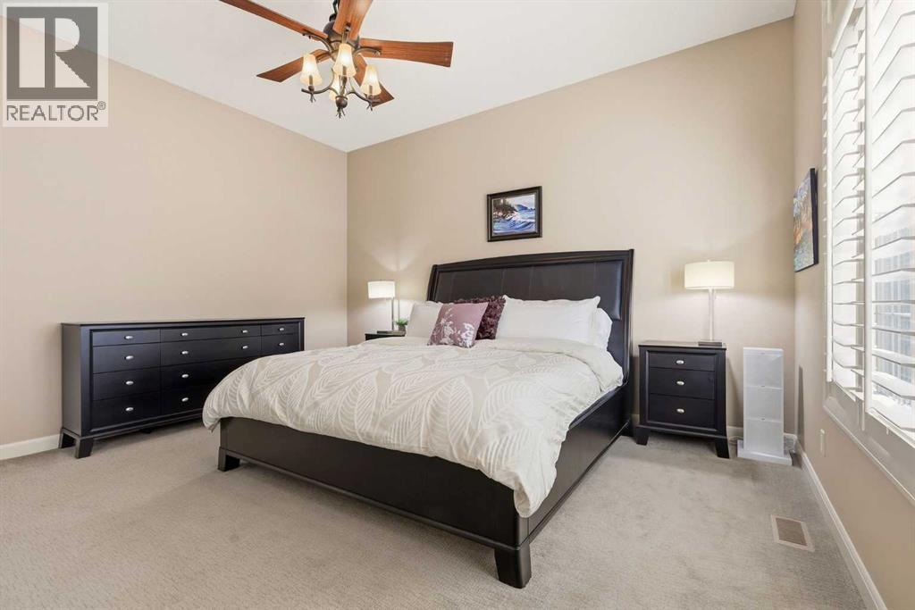 37 Cranbrook Heights SE, Calgary, Alberta  T3M 1W5 - Photo 19 - A2342626