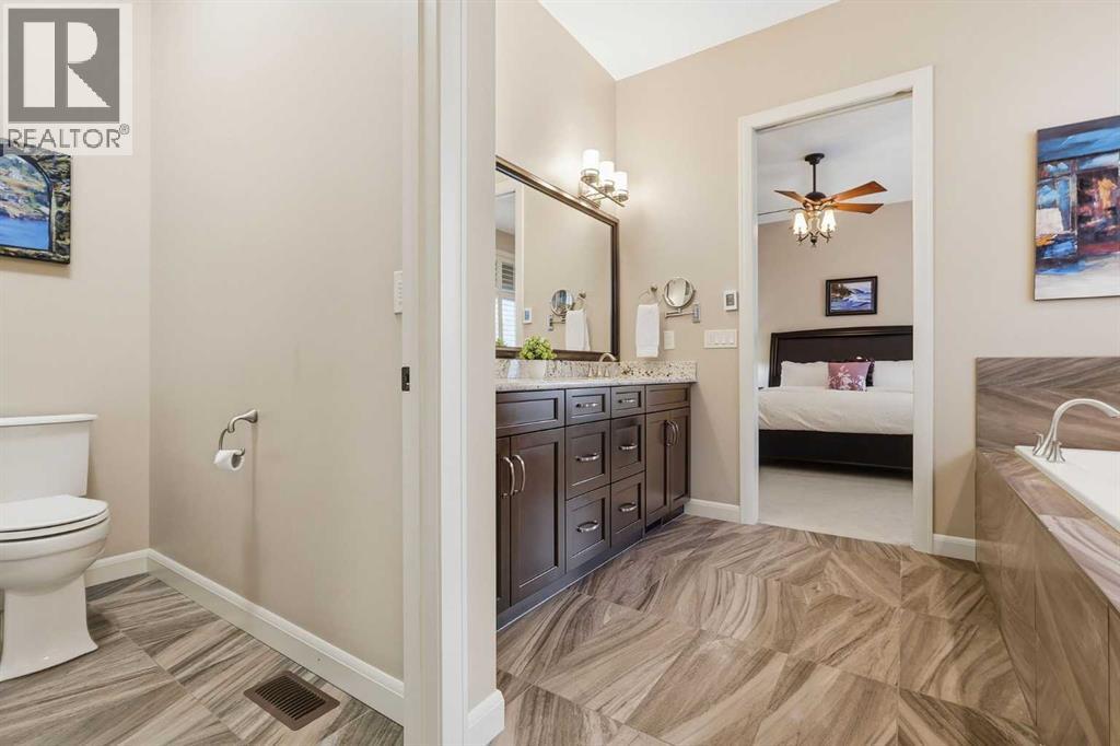 37 Cranbrook Heights SE, Calgary, Alberta  T3M 1W5 - Photo 25 - A2342626