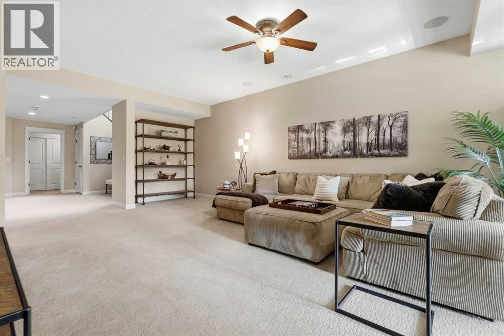 37 Cranbrook Heights SE, Calgary, Alberta  T3M 1W5 - Photo 33 - A2342626