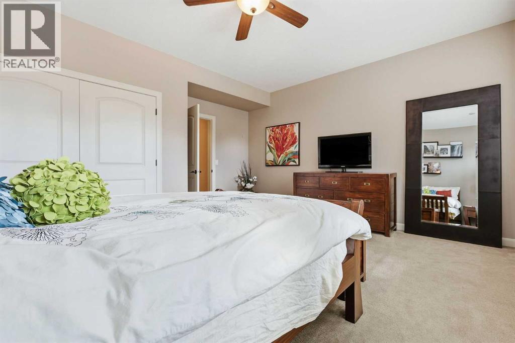 37 Cranbrook Heights SE, Calgary, Alberta  T3M 1W5 - Photo 35 - A2342626