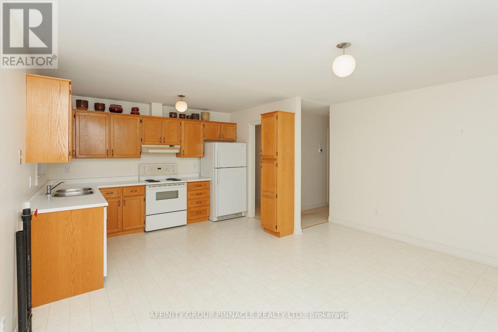 18 Lakeview Drive, Scugog, Ontario  L9L 1G9 - Photo 10 - E13799634