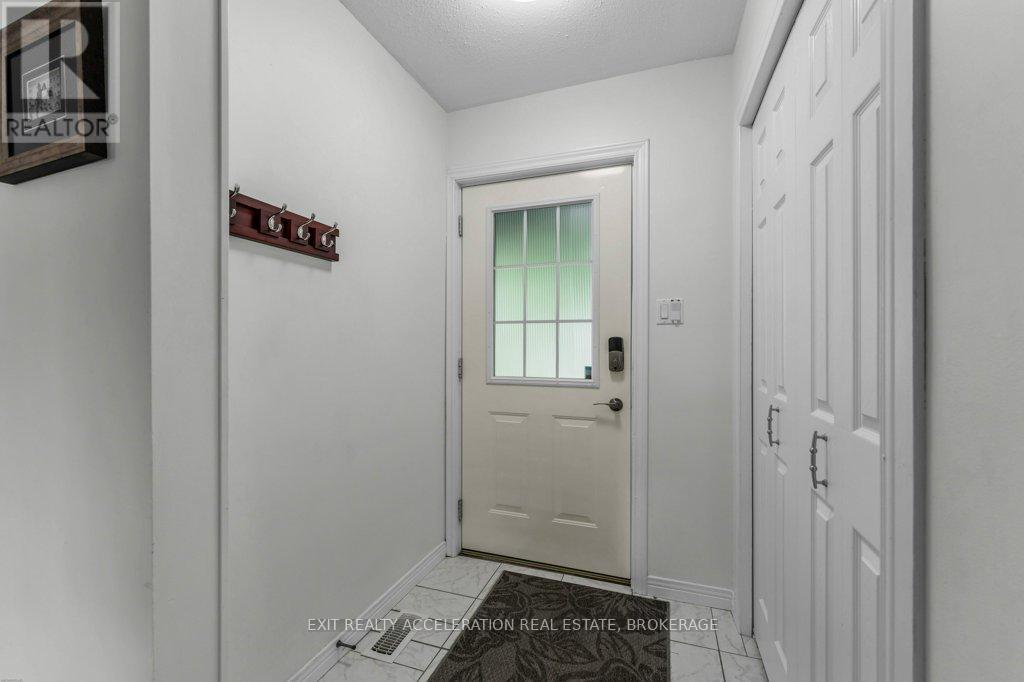 394 Ginger Street, Greater Napanee, Ontario  K7R 3X8 - Photo 4 - X13799600