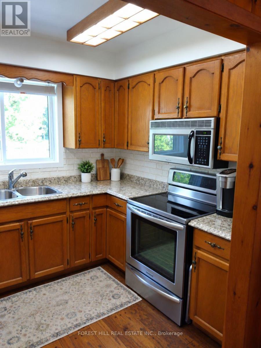 72187 Lake Shore Drive, Bluewater, Ontario  N0M 1N0 - Photo 12 - X13799454