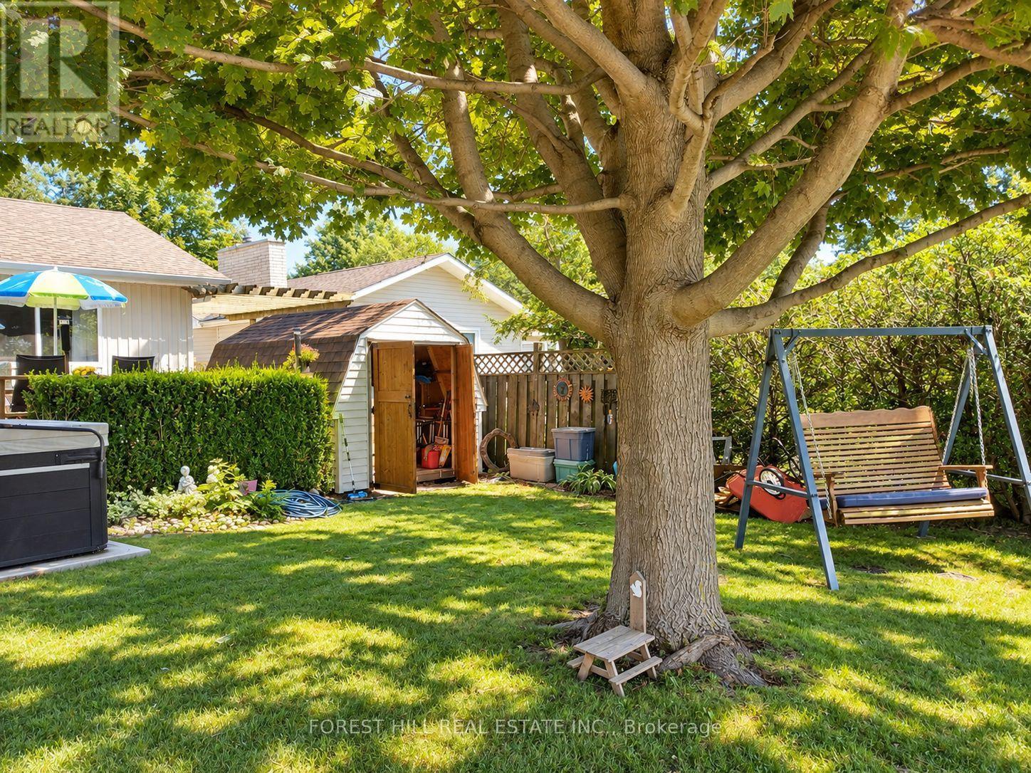 72187 Lake Shore Drive, Bluewater, Ontario  N0M 1N0 - Photo 33 - X13799454