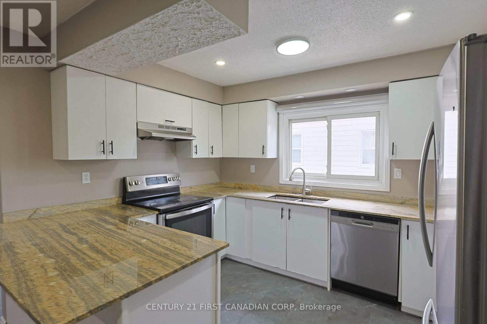 Upper Unit - 1775 Oxford Street E, London East, Ontario  N5V 2Z6 - Photo 3 - X13799690