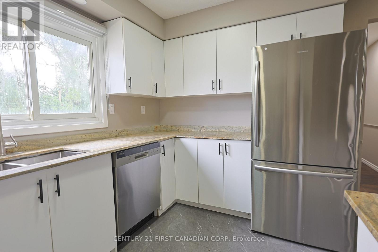Upper Unit - 1775 Oxford Street E, London East, Ontario  N5V 2Z6 - Photo 5 - X13799690
