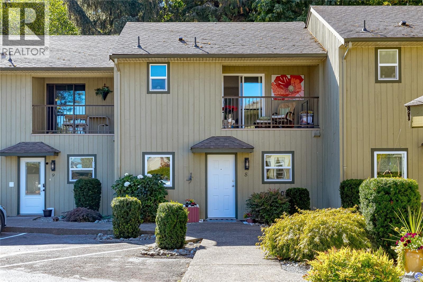 8 3350 Island Hwy W, Qualicum Beach, British Columbia V9K 2S2 - Photo 1 - 1049767