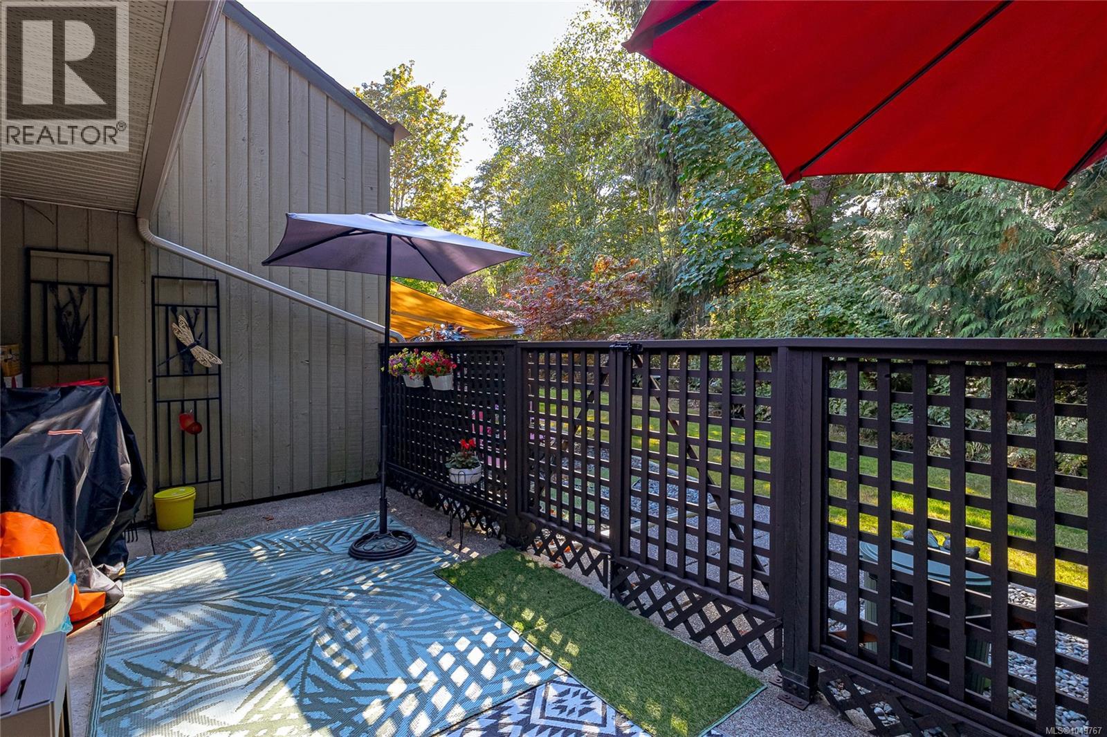 8 3350 Island Hwy W, Qualicum Beach, British Columbia V9K 2S2 - Photo 24 - 1049767