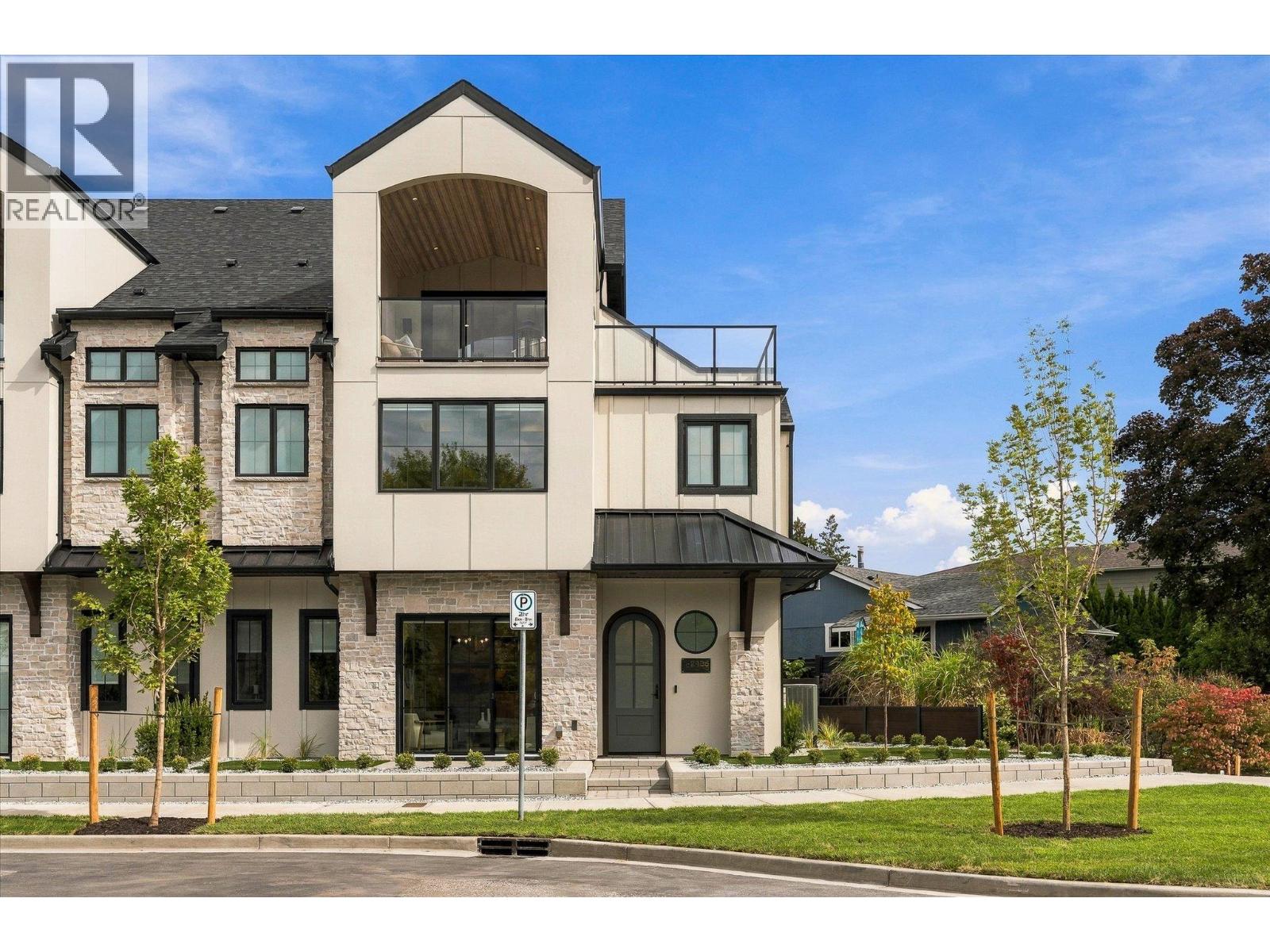 2435 Taylor Crescent Unit# 1, Kelowna, British Columbia  V1Y 1L9 - Photo 3 - 10401074