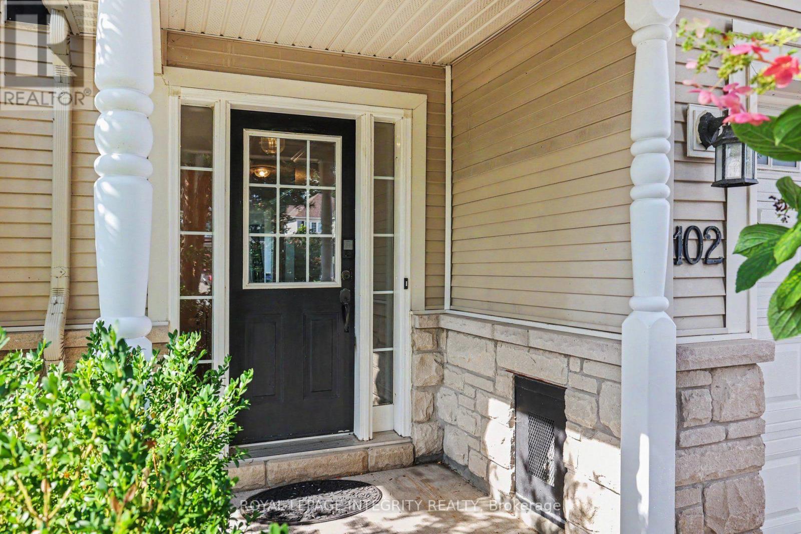 102 Hawktree Ridge, Ottawa, Ontario  K2J 5N3 - Photo 2 - X13799660