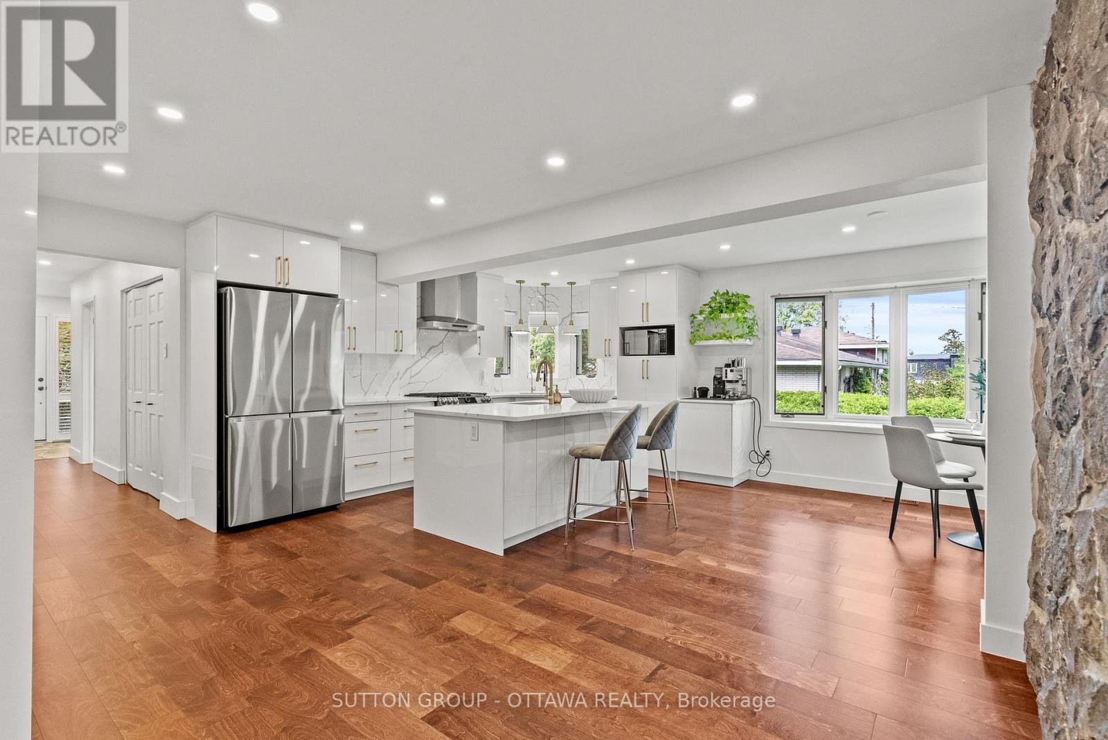 11 Lennon Drive, Ottawa, Ontario  K1V 1G9 - Photo 10 - X13799668