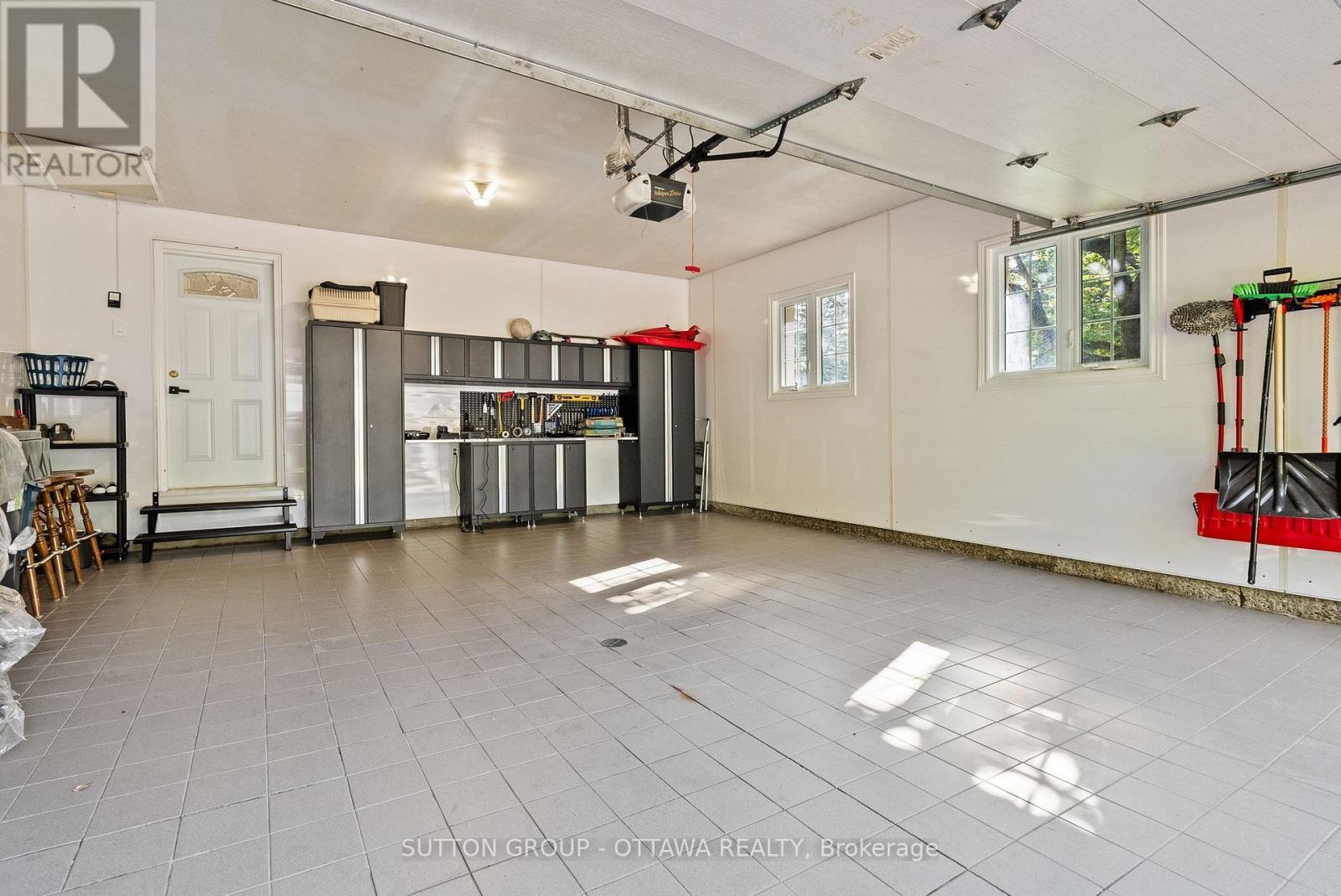 11 Lennon Drive, Ottawa, Ontario  K1V 1G9 - Photo 25 - X13799668