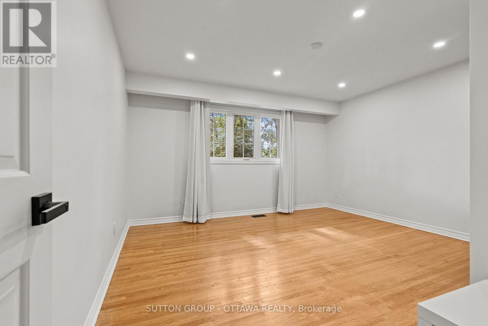 11 Lennon Drive, Ottawa, Ontario  K1V 1G9 - Photo 36 - X13799668