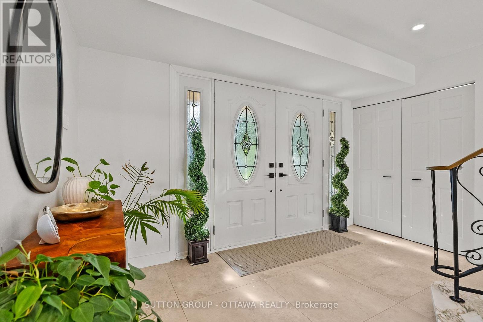 11 Lennon Drive, Ottawa, Ontario  K1V 1G9 - Photo 6 - X13799668