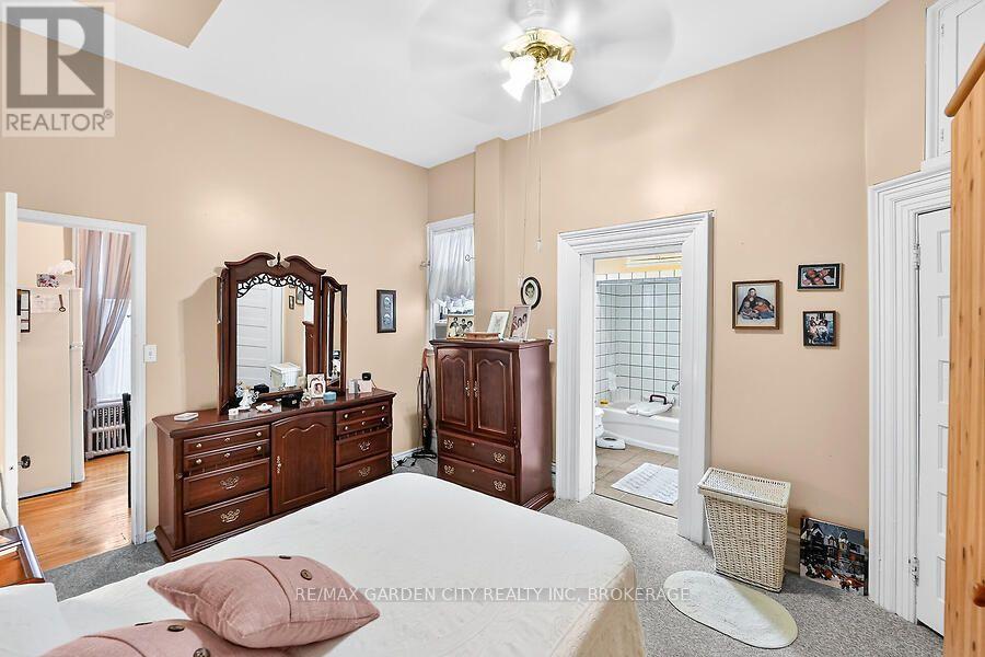 91 Main Street E, Grimsby, Ontario  L3M 1N6 - Photo 19 - X13799484