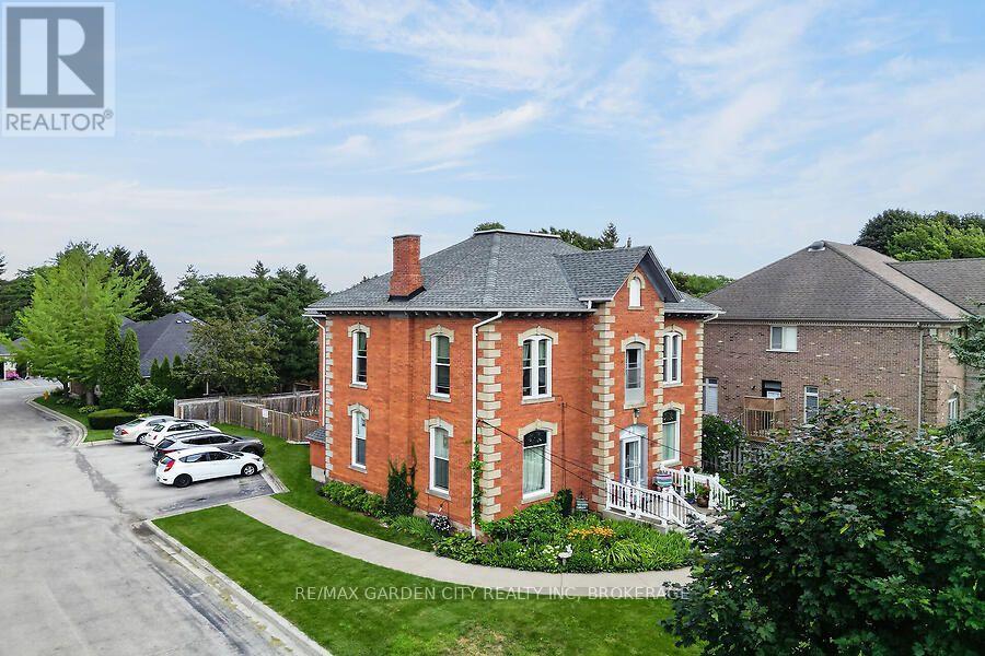 91 Main Street E, Grimsby, Ontario  L3M 1N6 - Photo 4 - X13799484