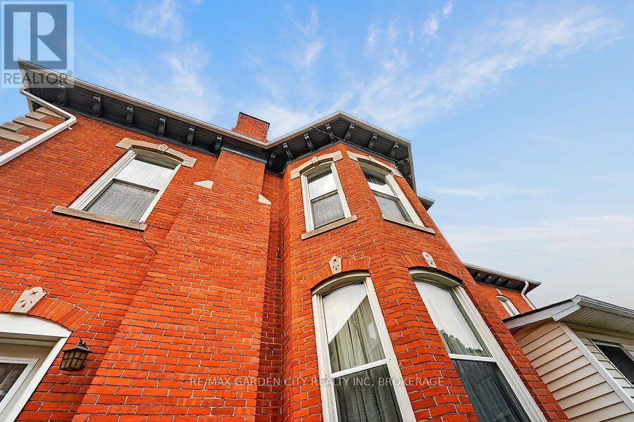 91 Main Street E, Grimsby, Ontario  L3M 1N6 - Photo 45 - X13799484