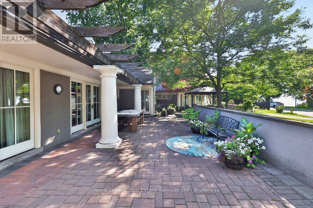 300 Lake Promenade, Toronto, Ontario  M8W 1B4 - Photo 32 - W13799608