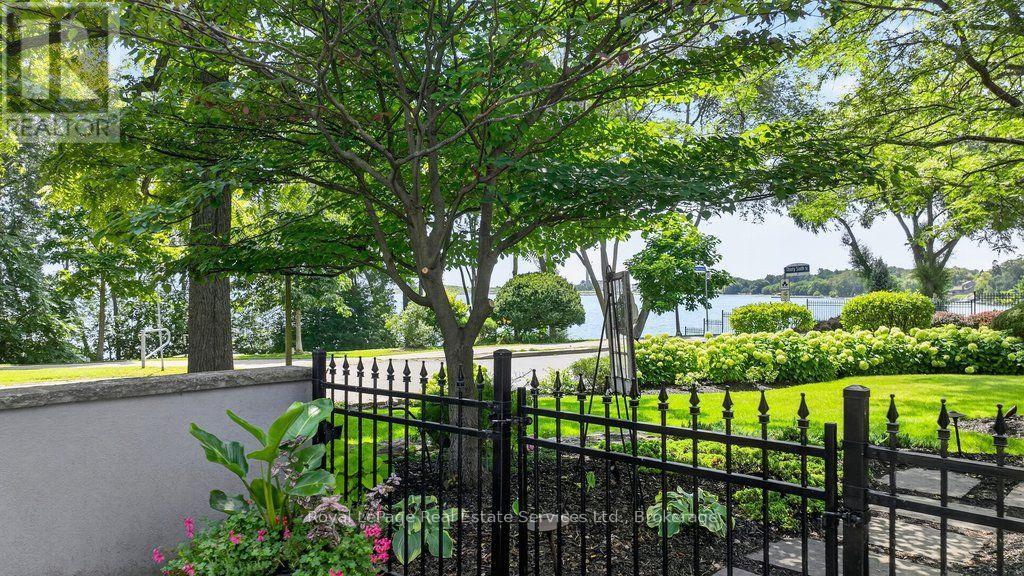 300 Lake Promenade, Toronto, Ontario  M8W 1B4 - Photo 44 - W13799608