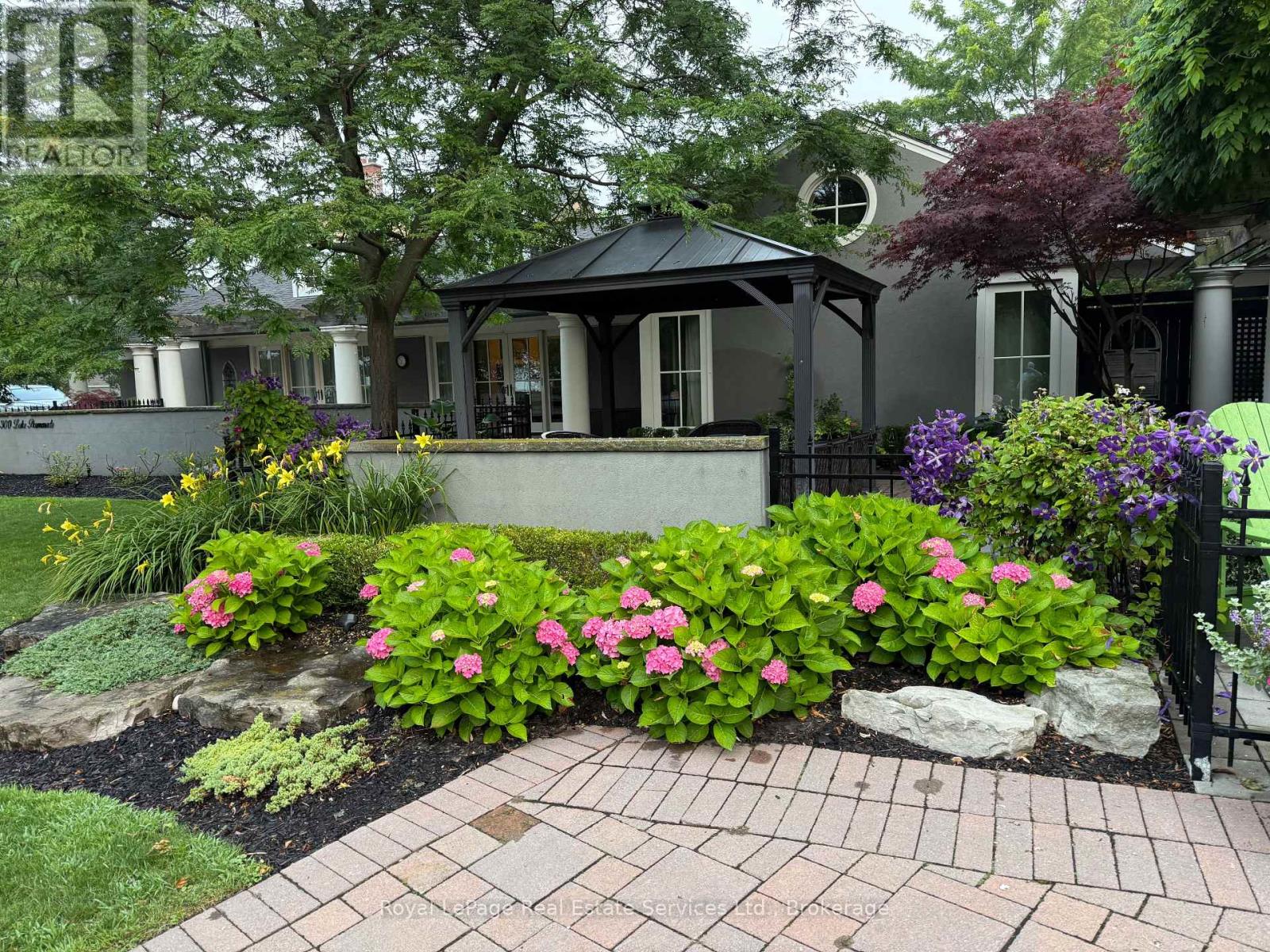 300 Lake Promenade, Toronto, Ontario  M8W 1B4 - Photo 47 - W13799608