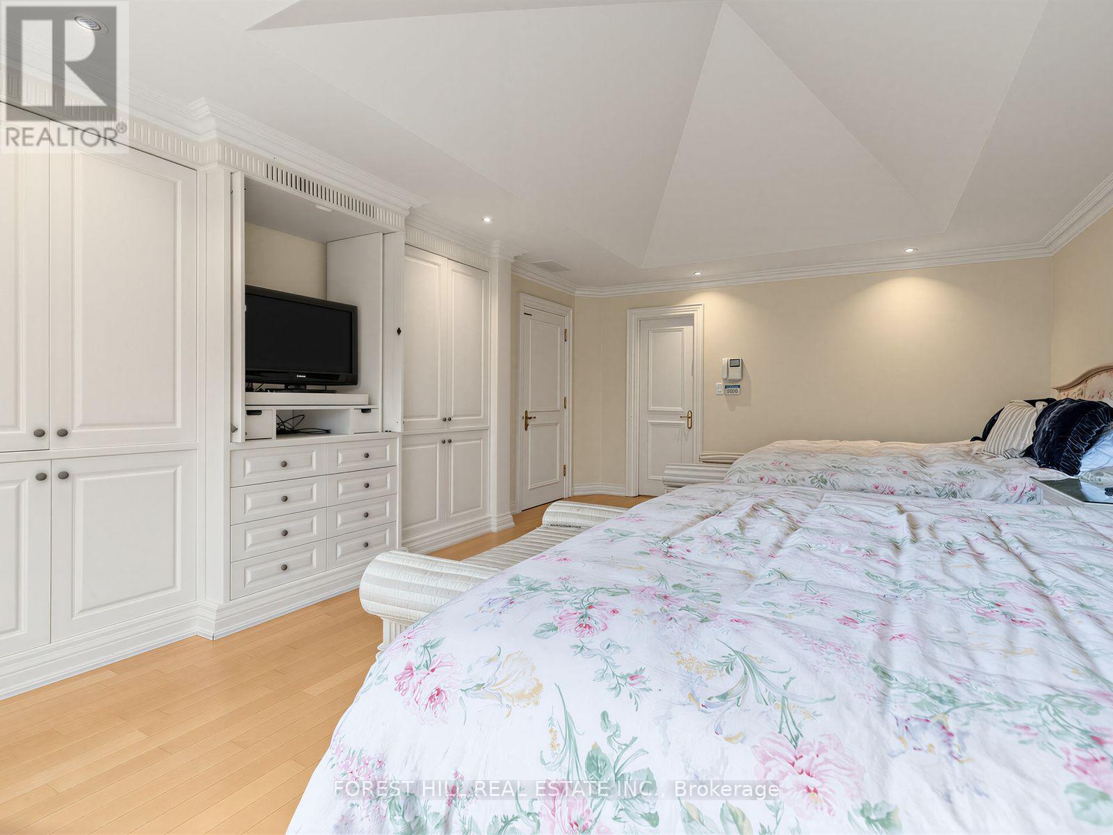 235 Hillhurst Boulevard, Toronto, Ontario  M5N 1P3 - Photo 22 - C13799536
