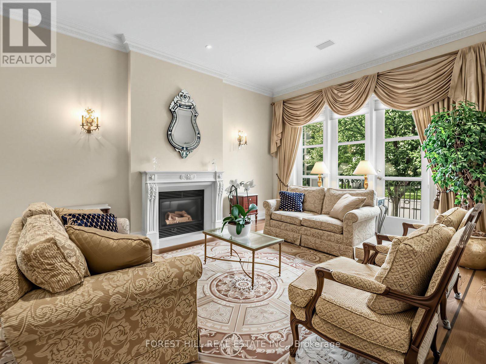 235 Hillhurst Boulevard, Toronto, Ontario  M5N 1P3 - Photo 8 - C13799536