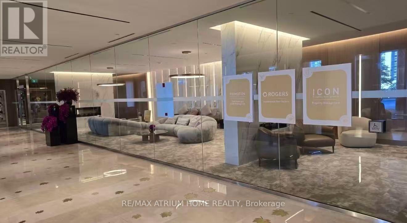 1 Concord Cityplace Way, Toronto, Ontario  M5V 0X3 - Photo 3 - C13799554