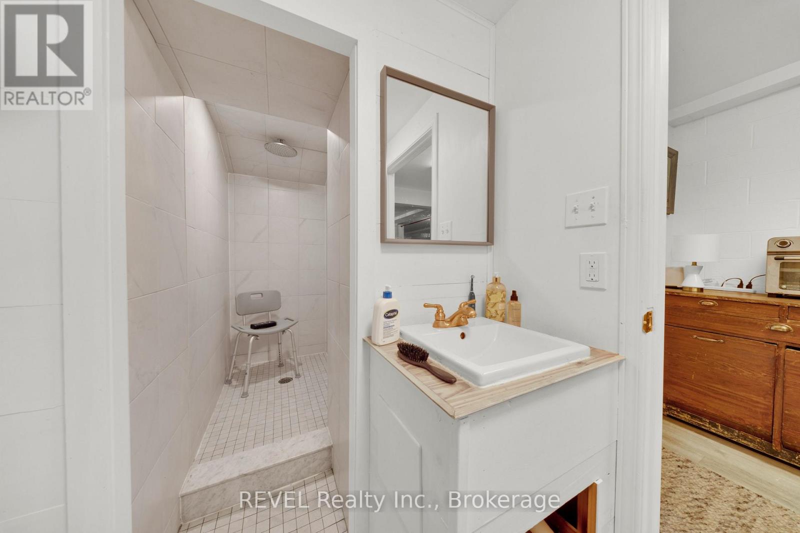Studio - 1433 Pelham Street, Pelham (Fonthill), Ontario  L0S 1E0 - Photo 14 - X13582772