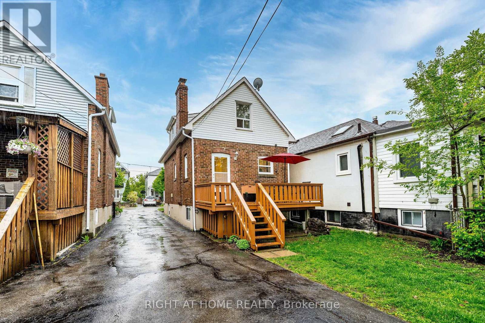 8 Savoy Avenue, Toronto, Ontario  M8W 3X6 - Photo 40 - E13799524