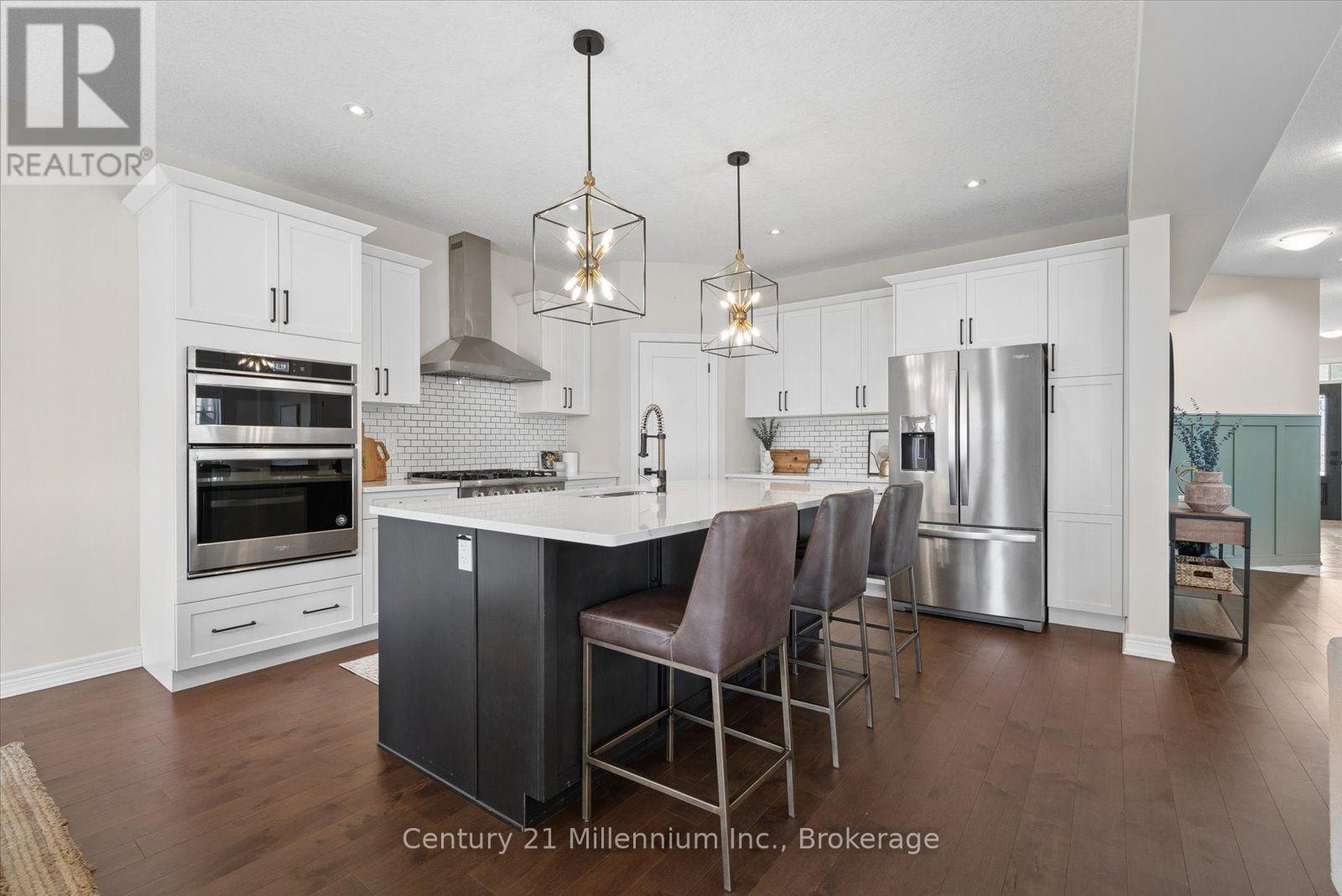 1 Spencer Street, Collingwood, Ontario  L9Y 3B7 - Photo 17 - S13799698