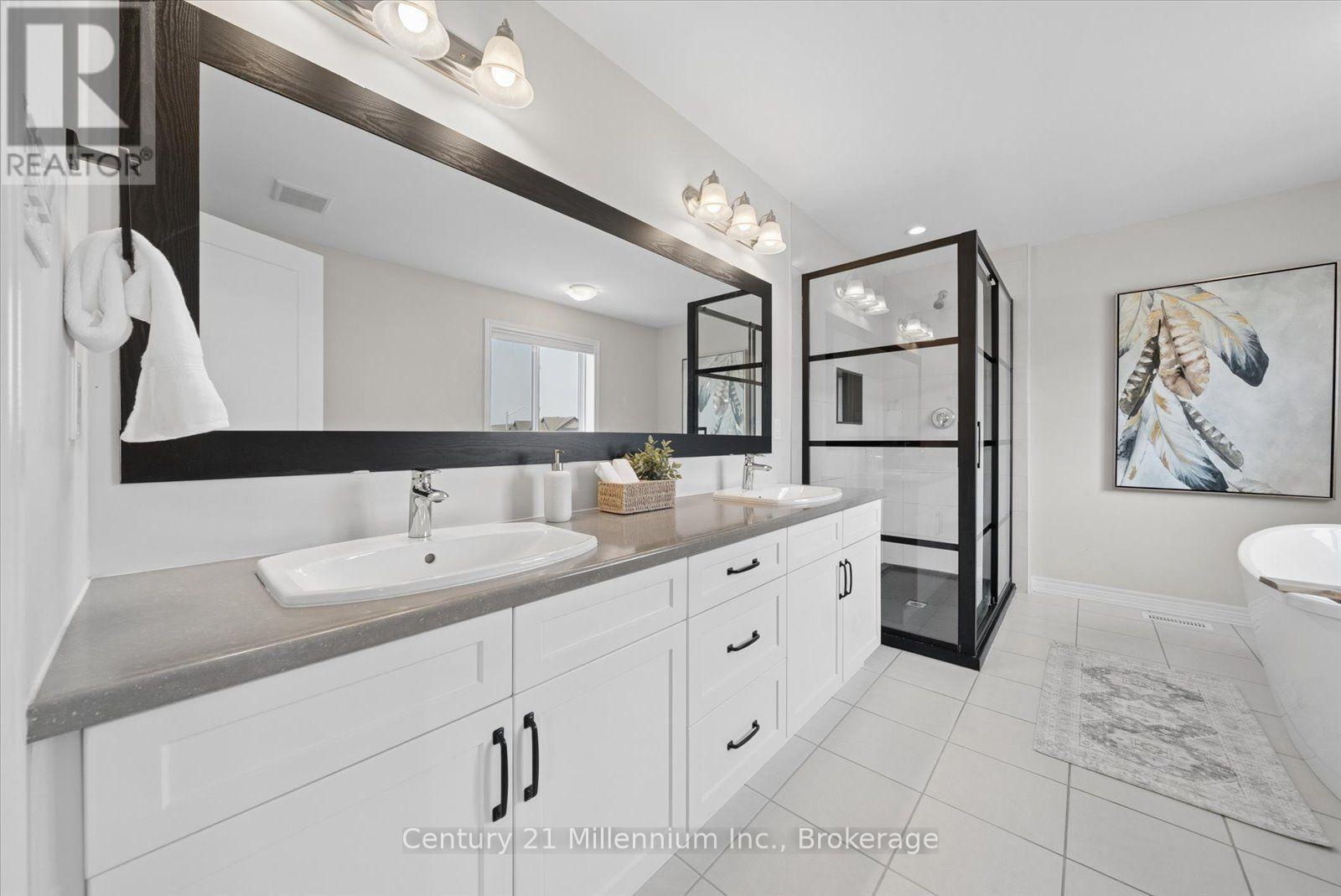 1 Spencer Street, Collingwood, Ontario  L9Y 3B7 - Photo 24 - S13799698