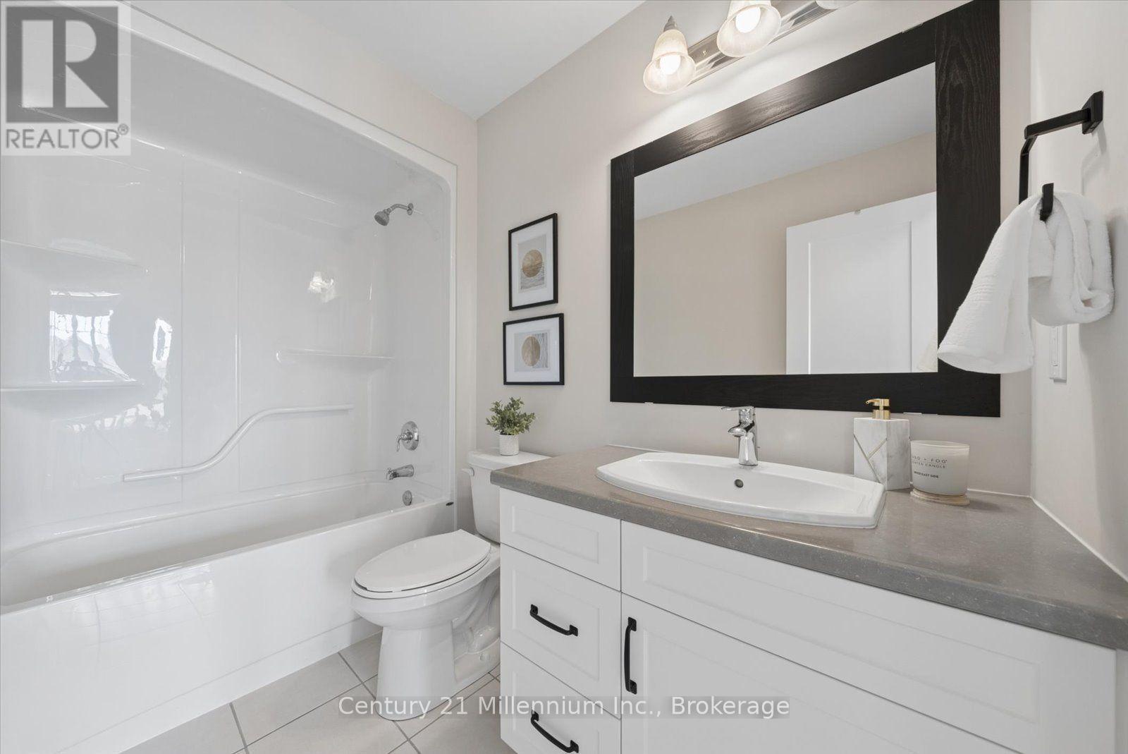 1 Spencer Street, Collingwood, Ontario  L9Y 3B7 - Photo 34 - S13799698