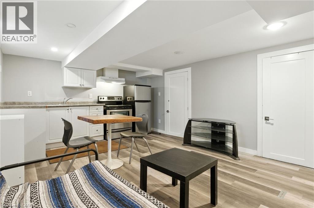 5039 Armoury Street Unit# Lower, Niagara Falls, Ontario  L2E 1T3 - Photo 3 - 40864508