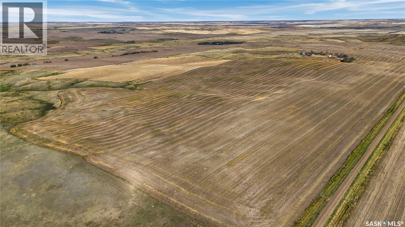 RM044 - Geoffrion Farmland photo 13