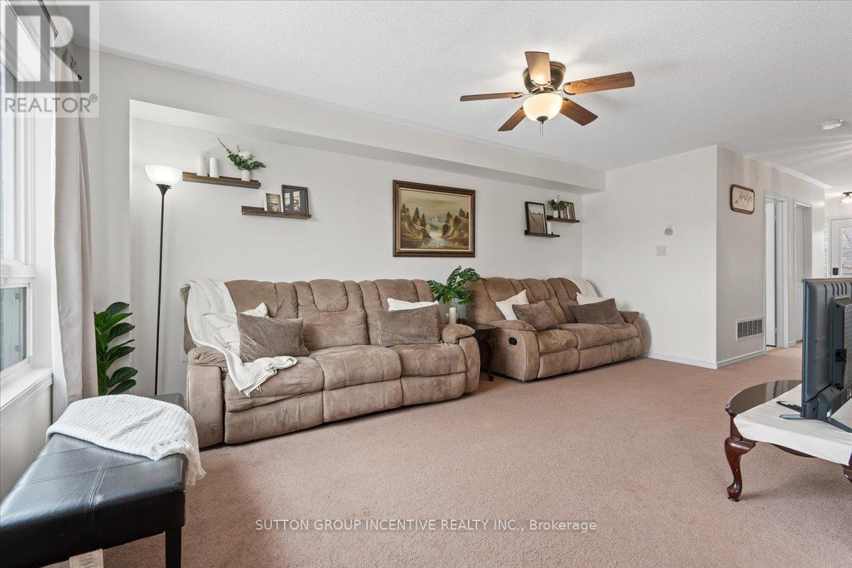 1200 Mary-Lou Street, Innisfil, Ontario  L9S 0C1 - Photo 16 - N13799578